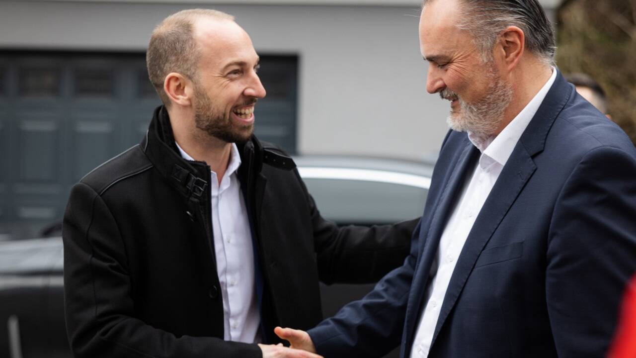 Freundschaft! Salzburgs Parteivorsitzender David Egger hat den neuen Parteivorsitzenden Hans Peter Doskozil bereits nach Salzburg eingeladen.  