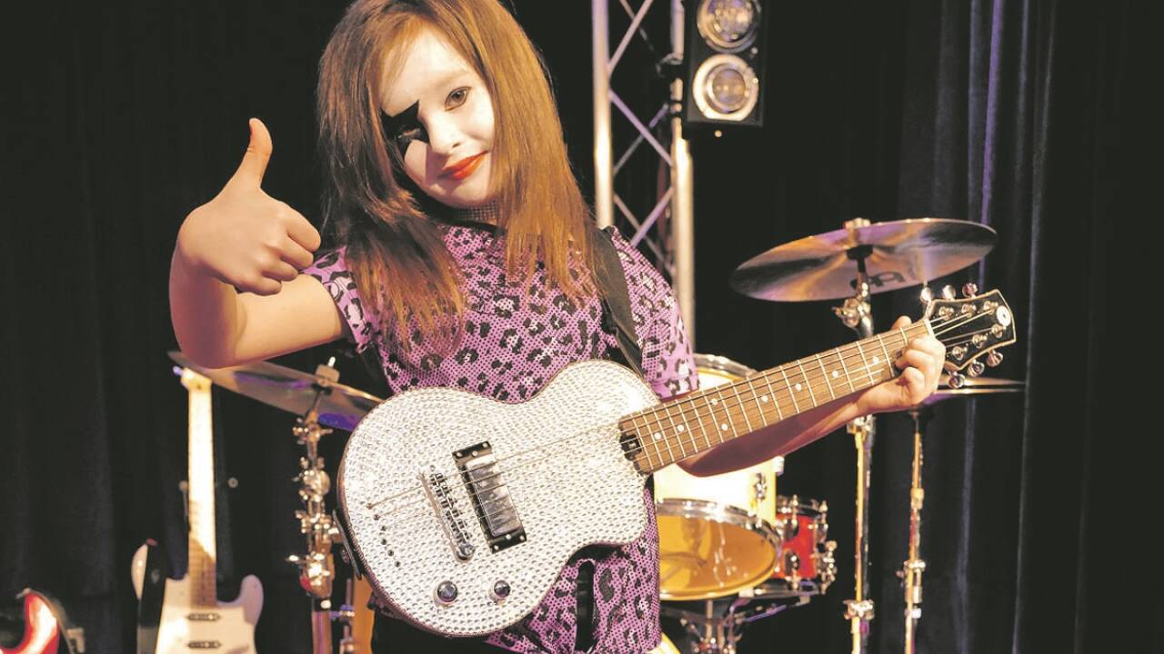 Am 1. Juli geht Xena Morgana zusammen mit der Kiss Forever Band im Salzburger Rockhouse auf die Bühne.  