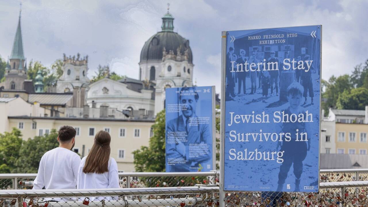 Am Dienstag wurde die Ausstellung über die jüdischen Displaced Persons in Salzburg auf dem Marko-Feingold-Steg eröffnet. 