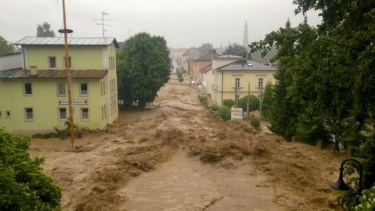 Hochwasser: Oma, Mutter und Tochter ertranken in der Flut