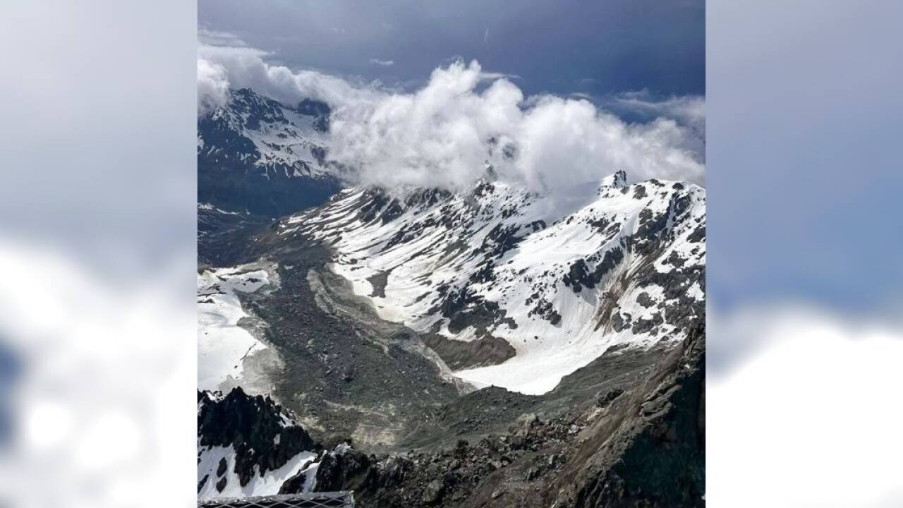 Massiver Felssturz im Bereich der Nordwestflanke des südlichen Fluchthorns.  