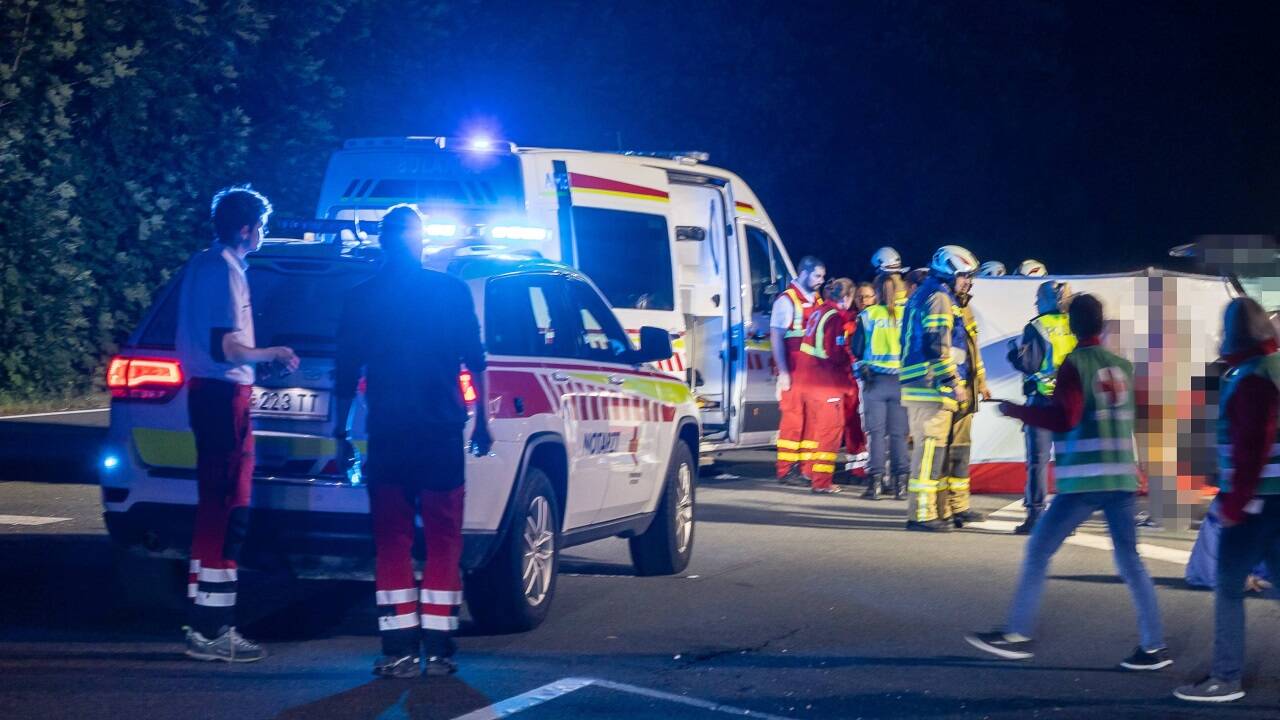 Bei dem Unfall wurde eine junge Frau getötet. 