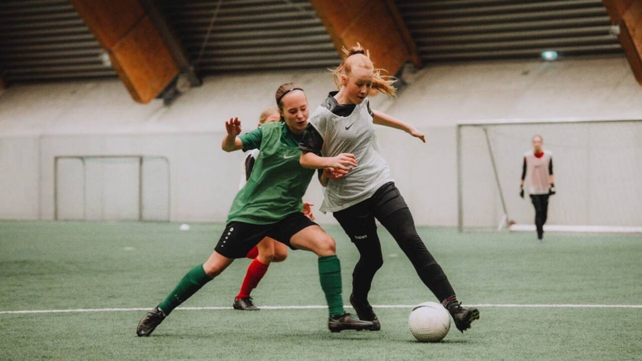 Großen Einsatz zeigten die jungen Fußballerinnen bereits beim Sichtungstraining in der Red-Bull-Nachwuchsakademie. 