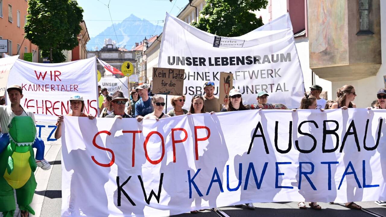 Proteste gegen den geplanten Ausbau des Tiwag-Kraftwerks im Kaunertal  Proteste gegen den geplanten Ausbau des Tiwag-Kraftwerks im Kaunertal