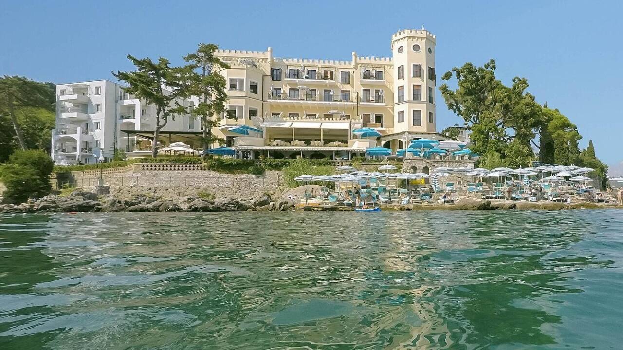 Das Nobelhotel in der Kvarner Bucht. Das Nobelhotel in der Kvarner Bucht.