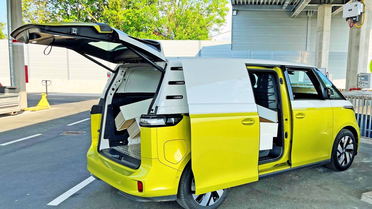 Für den anstehenden Umzug kam der Cargo leider ein paar Wochen zu früh. Für den Einsatz am Recyclinghof eignete sich der Elektro-Kastenwagen aber bestens. 