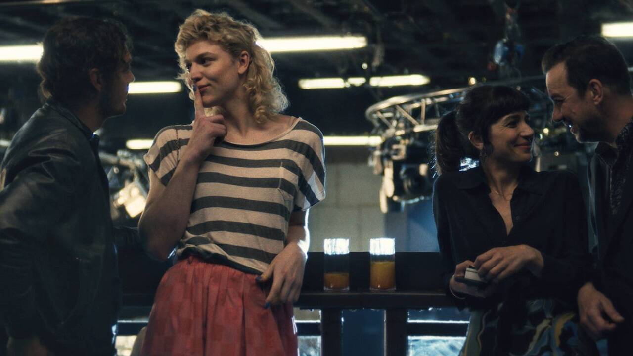 Bilder zum Film „Bis ans Ende der Nacht“. 