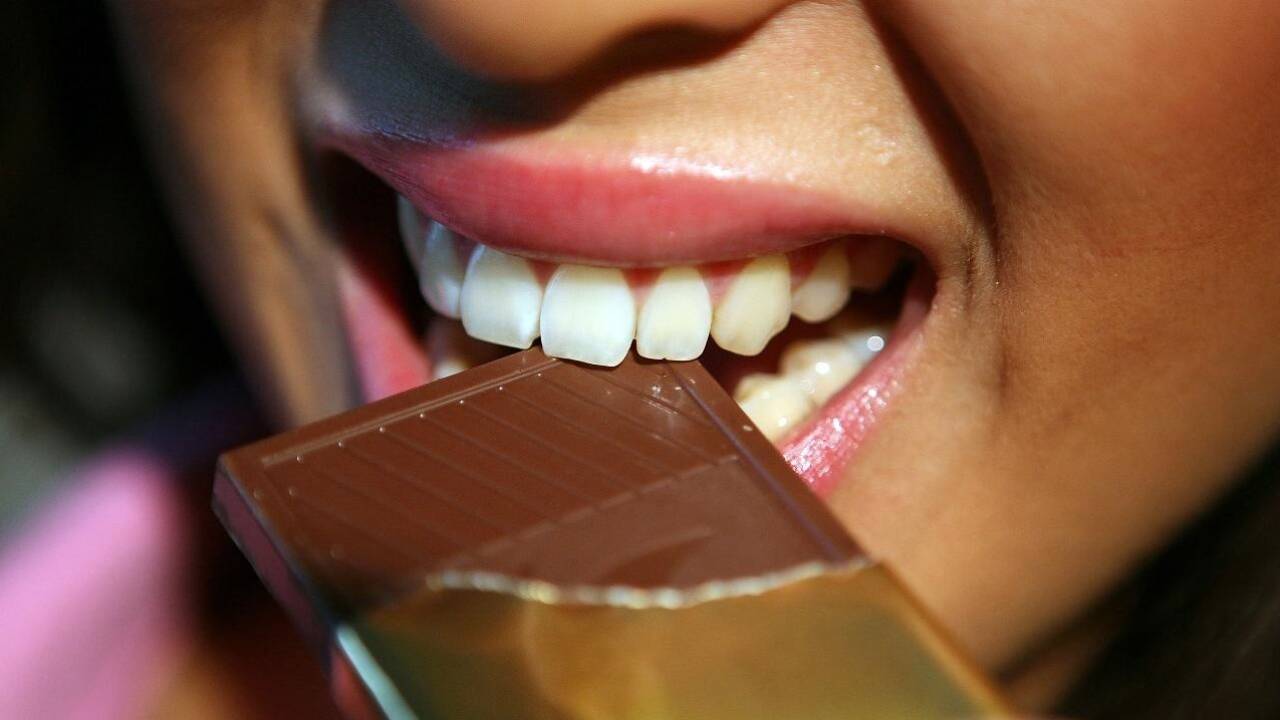Schokolade kann ein kurzzeitiges Glücksgefühl hervorrufen.  