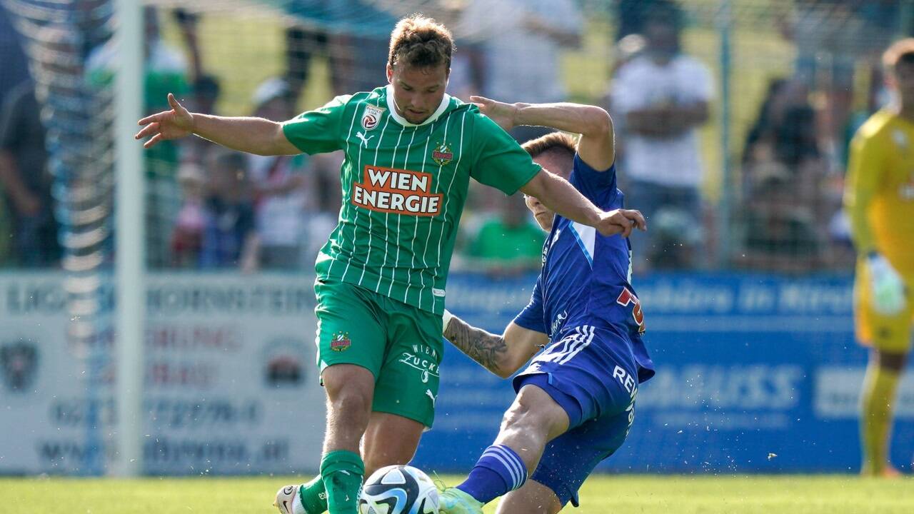 Matthias Seidl (l.) erzielte nach seiner Einwechslung zwei Treffer.  