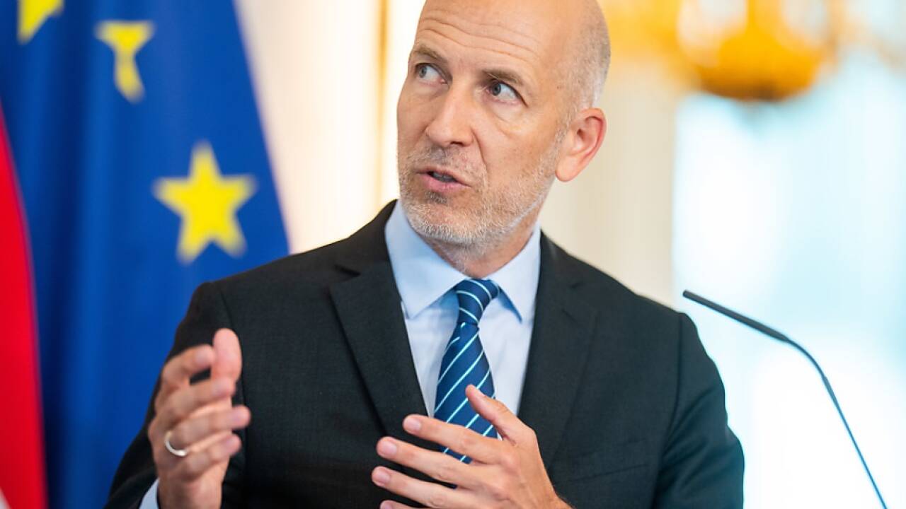 Kocher sieht für den Arbeitsmarkt weiteren Handlungsbedarf 