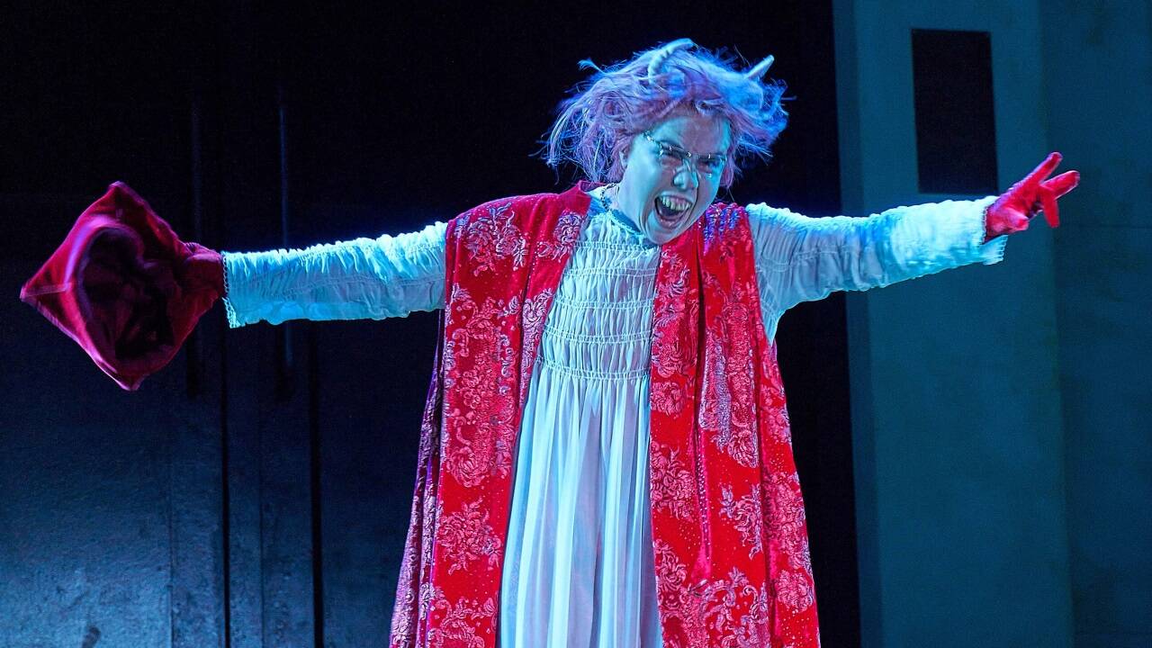 „Jedermann“ 2023: Sarah Viktoria Frick (Teufel).  „Jedermann“ 2023: Sarah Viktoria Frick (Teufel).