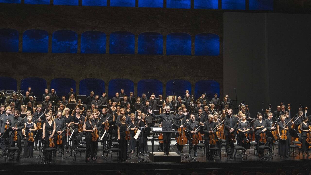 Ingo Metzmacher dirigierte in der Felsenreitschule das SWR-Symphonieorchester 