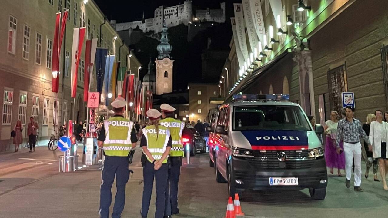Die Polizei bestätigt, dass nach dem Zwischenfall die Identität von drei Personen festgestellt wurde. Die Polizei bestätigt, dass nach dem Zwischenfall die Identität von drei Personen festgestellt wurde.