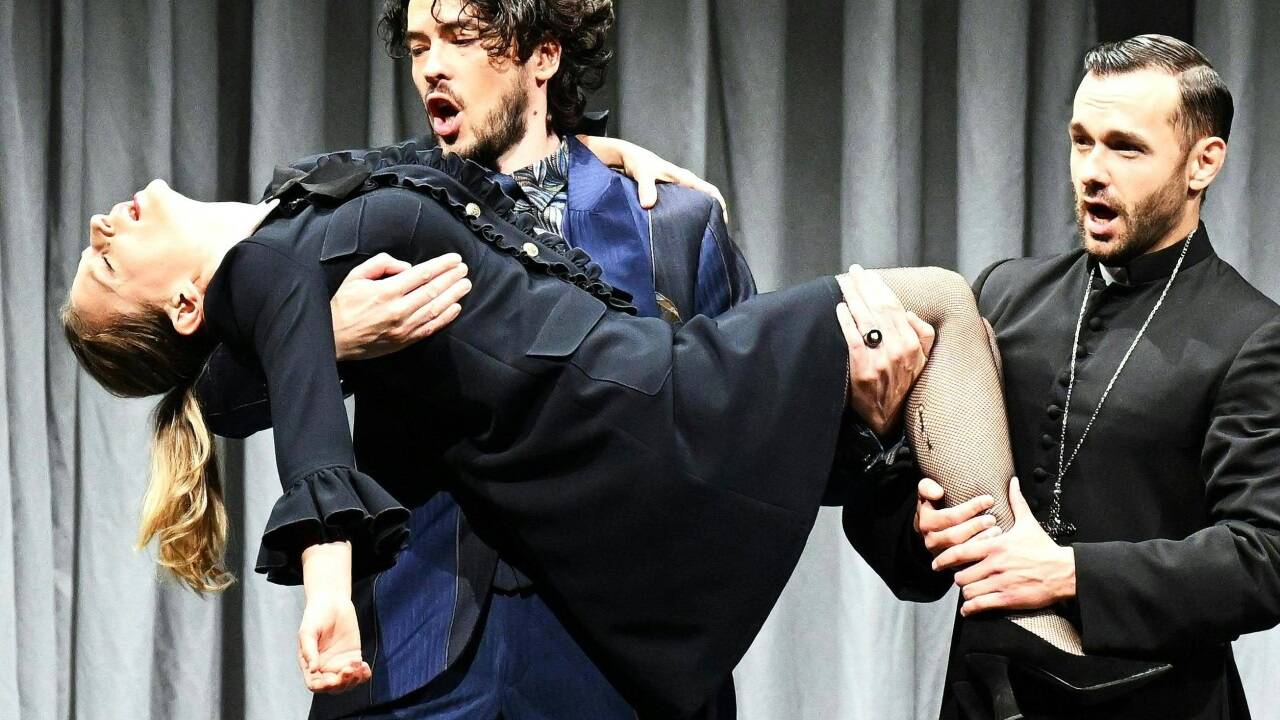 Eine Szene in der Fotoprobe der Oper "Le Nozze di Figaro" von den Salzburger Festspielen. Premiere ist am 27. Juli. Eine Szene in der Fotoprobe der Oper 'Le Nozze di Figaro' von den Salzburger Festspielen. Premiere ist am 27. Juli.