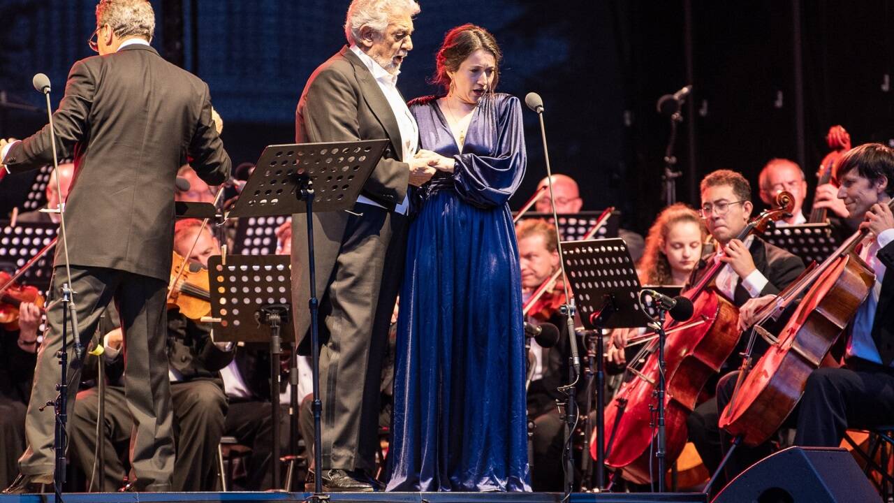 Plácido Domingo wird mit seinem Sohn José Plácido Domingo Guerra 