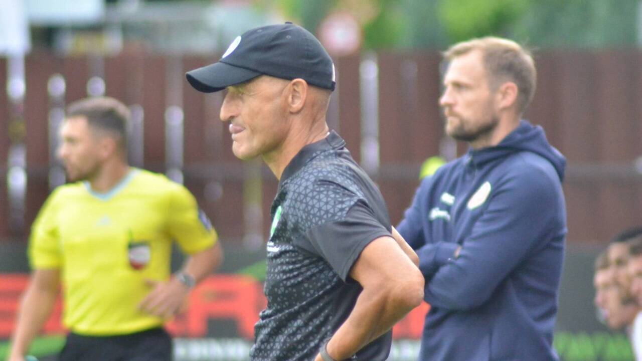Die Trainer-Rückkehrer Peter Zeidler (St. Gallen) und Bo Svensson.  