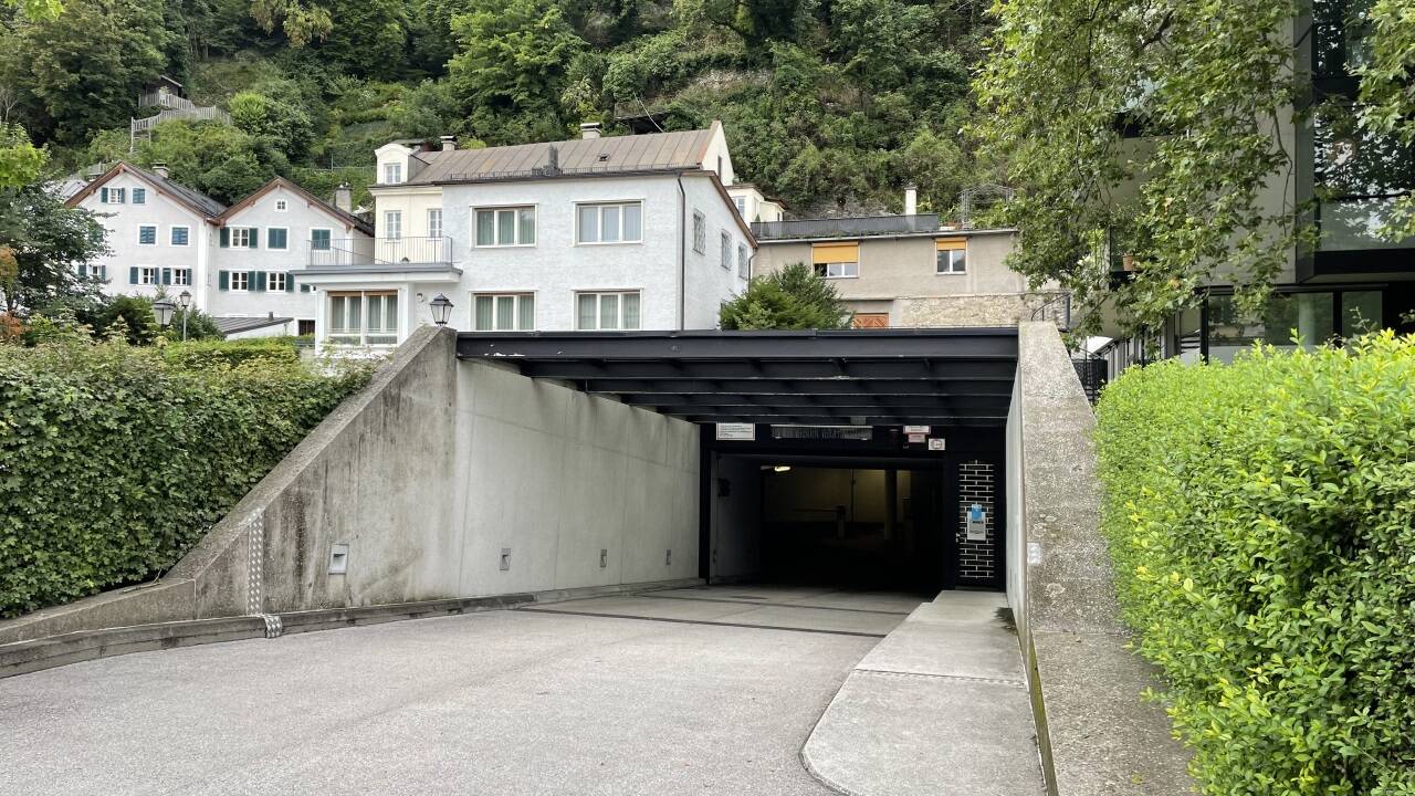 In der Imbergstraße muss man tiefer in die Tasche greifen: Das Parken kostet fast vier Euro pro Stunde.  