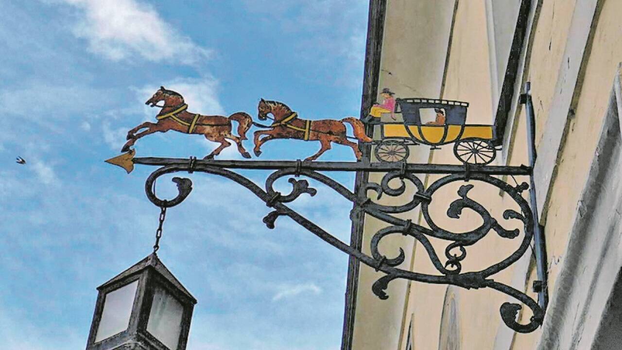 Ein zugkräftiges Zeichen mitten im Markt von St. Michael im Lungau.  