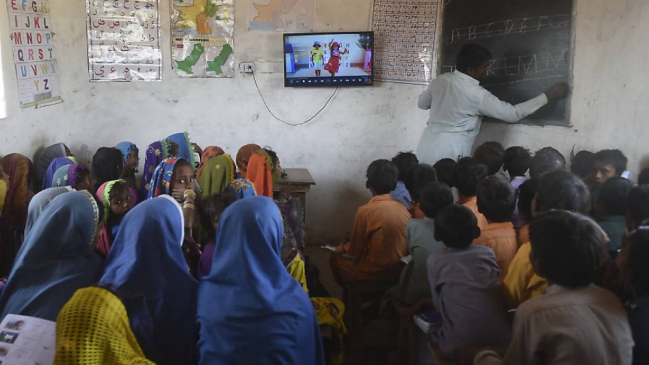 Schulklasse in Pakistan 