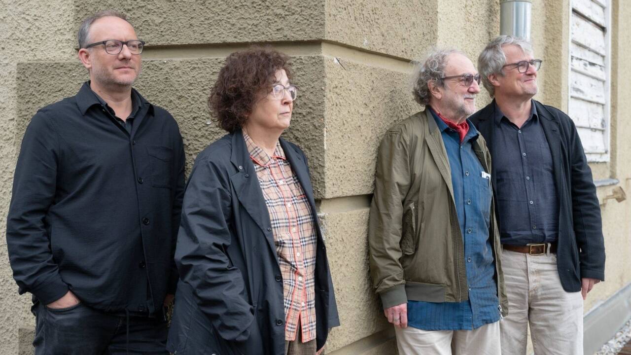 Zurück in Salzburg: Dramaturg Malte Ubenauf, Ausstatterin Anna Viebrock, Regisseur Christoph Marthaler und Dirigent Ingo Metzmacher 