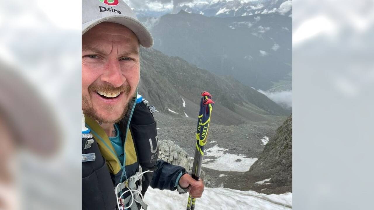 Der Weg führte den Ultraläufer auch über Schneefelder. 