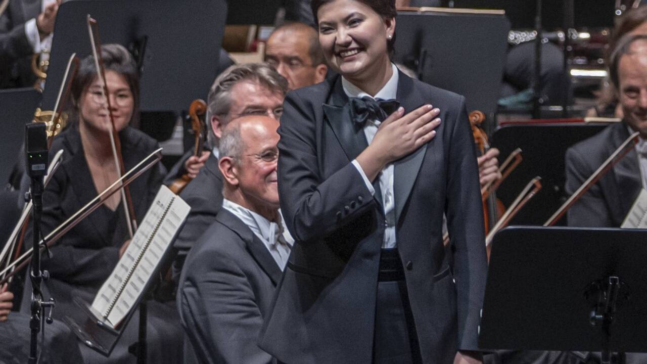 Aigul Akhmetshina (Romeo) beim Applaus für „I Capuleti e i Montecchi“. 