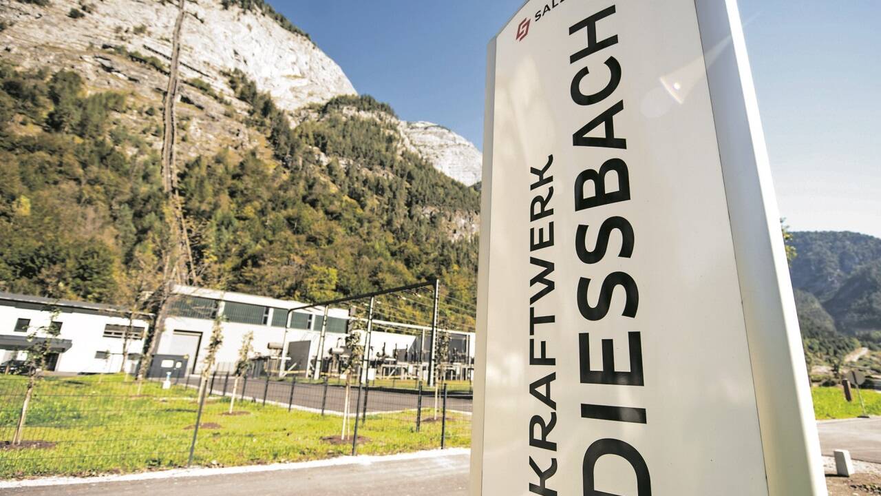 Ein Hingucker seit den 60er-Jahren: die fast senkrechten Druckrohrleitungen des Kraftwerks. 