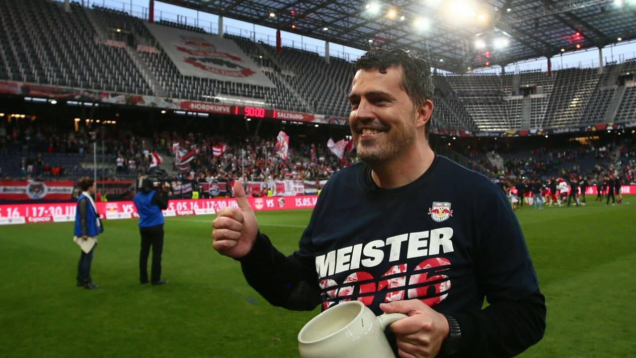 "Diesen Titel widme ich meiner Familie" "Diesen Titel widme ich meiner Familie"