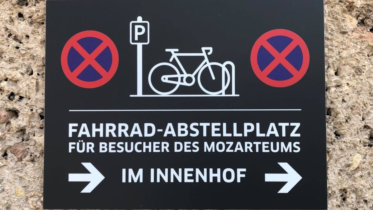 Spezialschild fürs Mozarteum  Spezialschild fürs Mozarteum