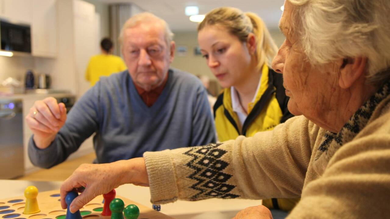Im Pongau gibt es aktuell nur drei offene Tageszentren. In Eben und St. Johann sollen bald neue entstehen. Die Wiedereröffnung in Radstadt lässt noch auf sich warten. 