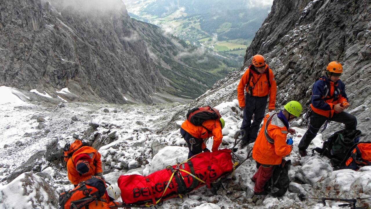 Die Ortsstelle der Bergrettung Saalfelden-Maria Alm (Bild) musste heuer schon zu mehreren sehr langwierigen und schwierigen Einsätzen ausrücken. Die Ortsstelle der Bergrettung Saalfelden-Maria Alm (Bild) musste heuer schon zu mehreren sehr langwierigen und schwierigen Einsätzen ausrücken.