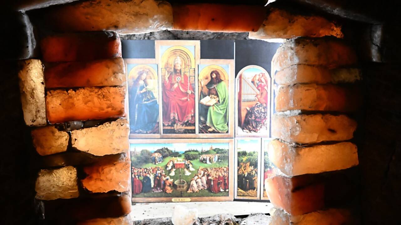 Nachbau des Genter Flügelaltars im Schaubergwerk der Salzwelten in Altaussee 