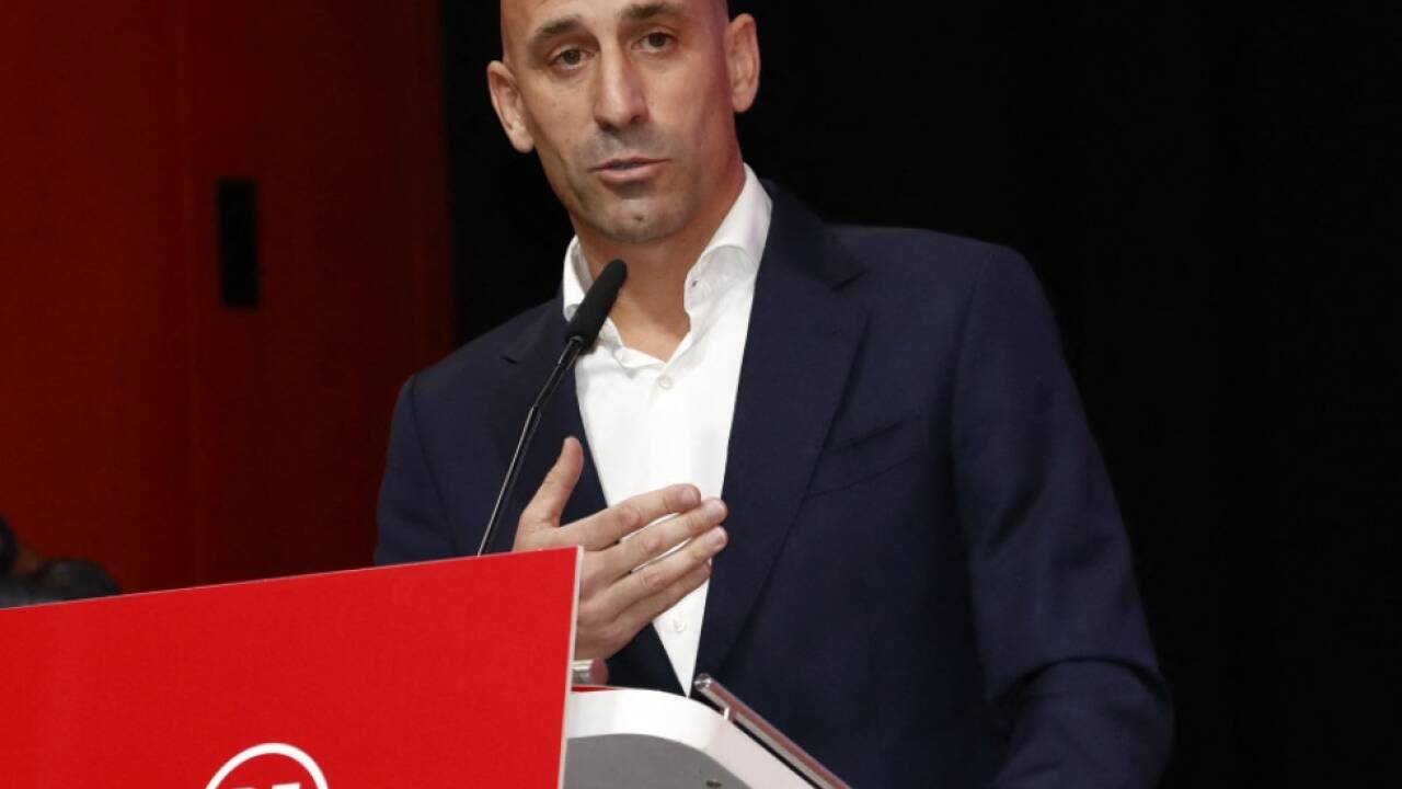 Rubiales zieht sich zurück 