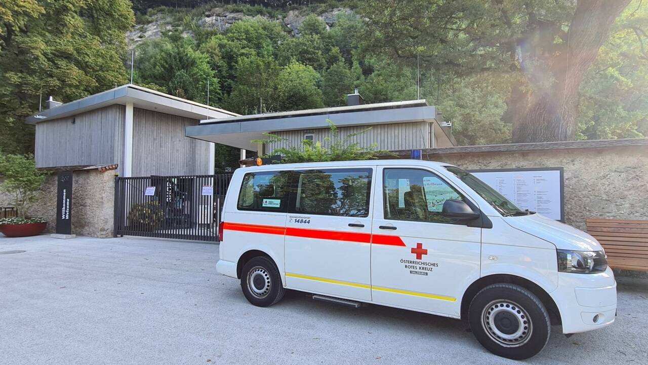 Tödlicher Unfall in der Nashornanlage im Zoo Salzburg. 