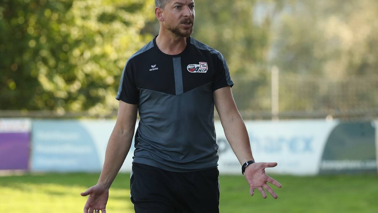 Andreas Berktold feierte den ersten Sieg als Anifs Chefcoach. 