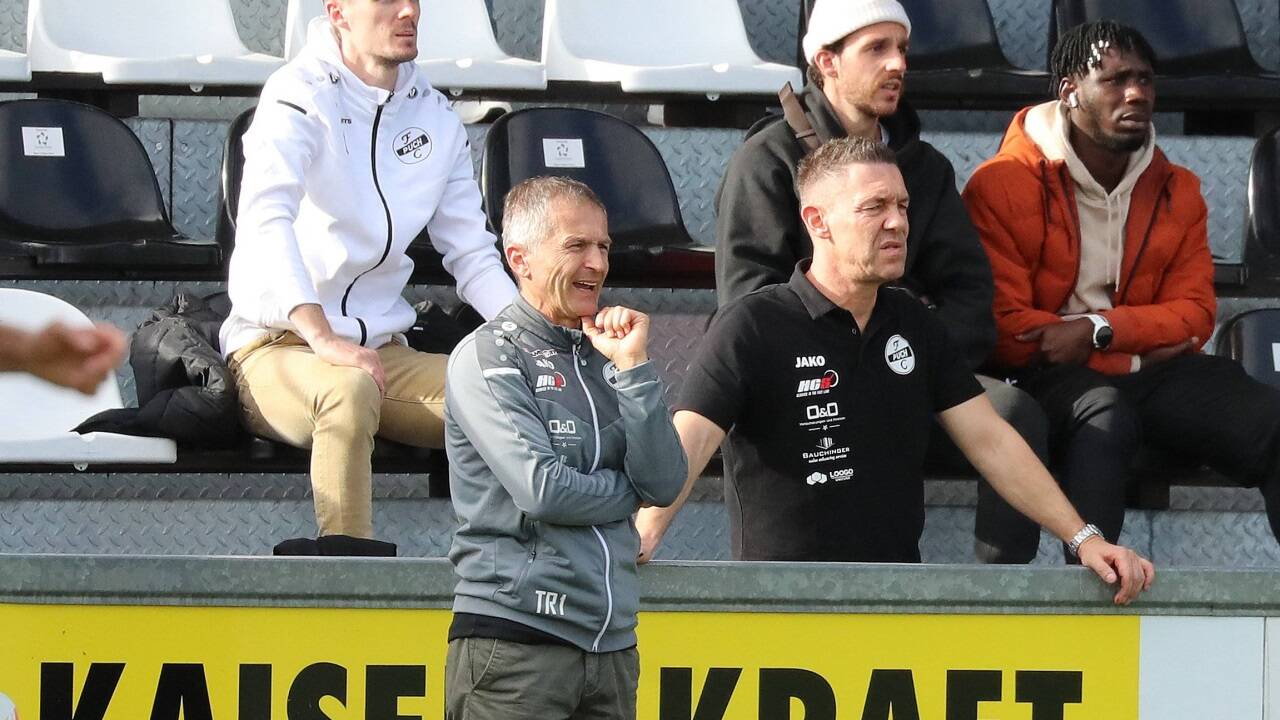 Eugendorf-Sportchef Christof Kopleder (links oben) und Miroslav Bojčeski (vorn) arbeiteten in Puch zusammen. 