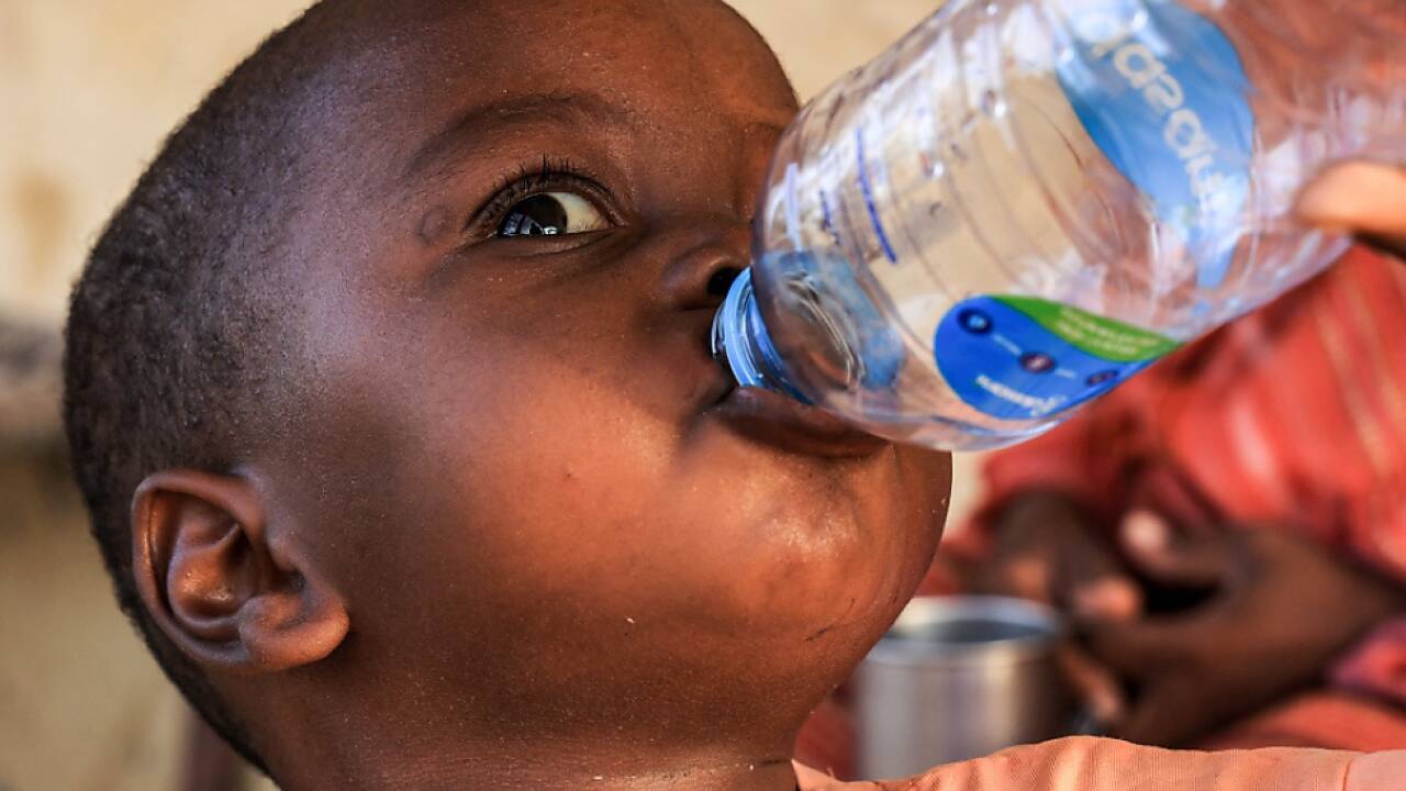 Die Kämpfe haben auch viele Kinder zu Vertriebenen gemacht 