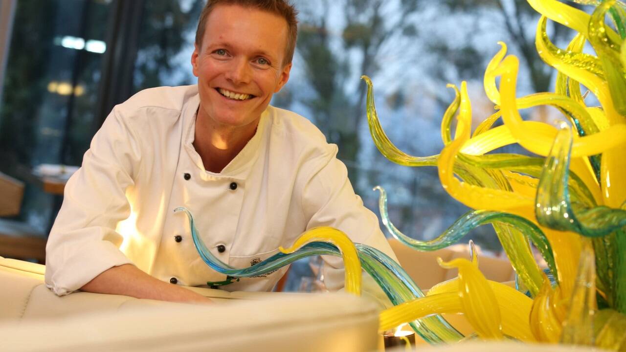 Markus Mayr hat 16 Jahre lang im Restaurant The Glass Garden im Hotel Schloss Mönchstein gekocht. 