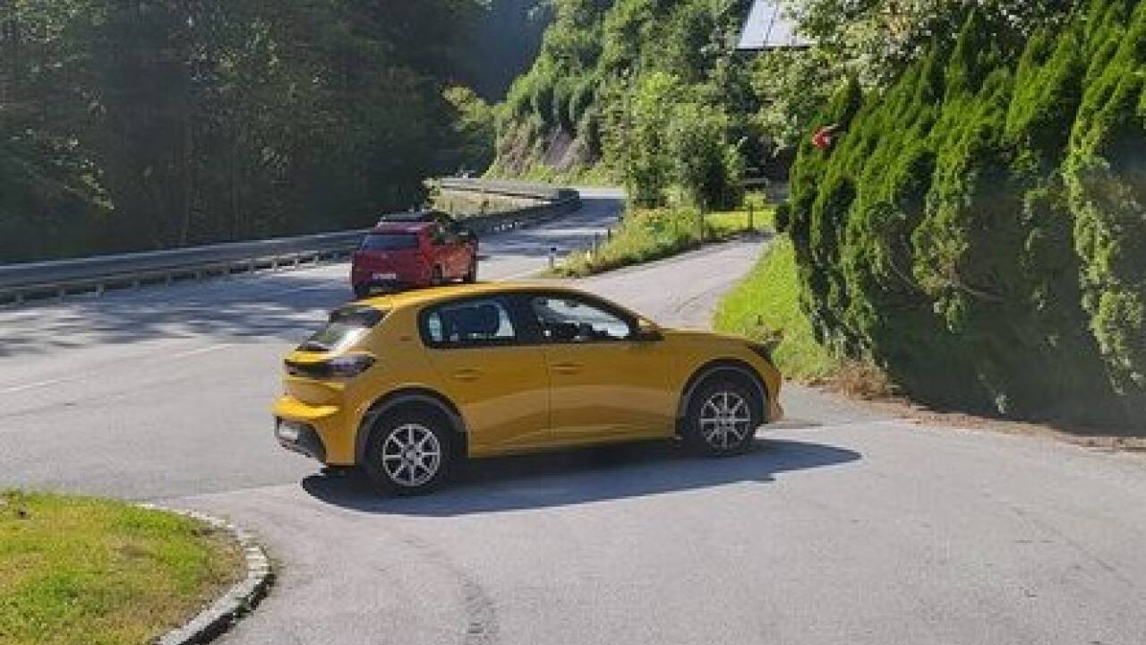 Martin Grunert errichtete mit seinem Auto eine Straßensperre. 