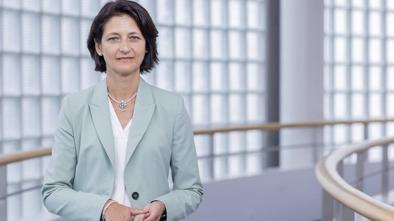 Christina Staude wird Geschäftsführerin der Salzburg Netz GmbH. Christina Staude wird Geschäftsführerin der Salzburg Netz GmbH.
