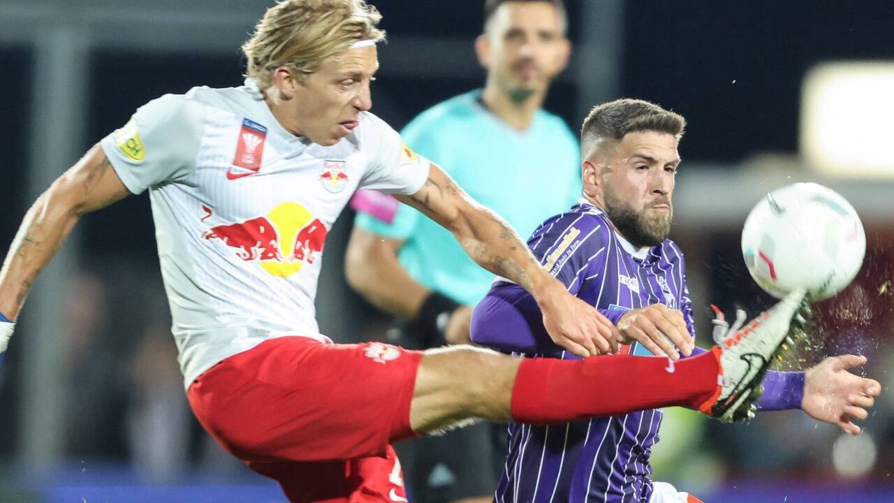 Die Bullen (Bidstrup) sind gegen die Austria (Sorda) drückend überlegen. 