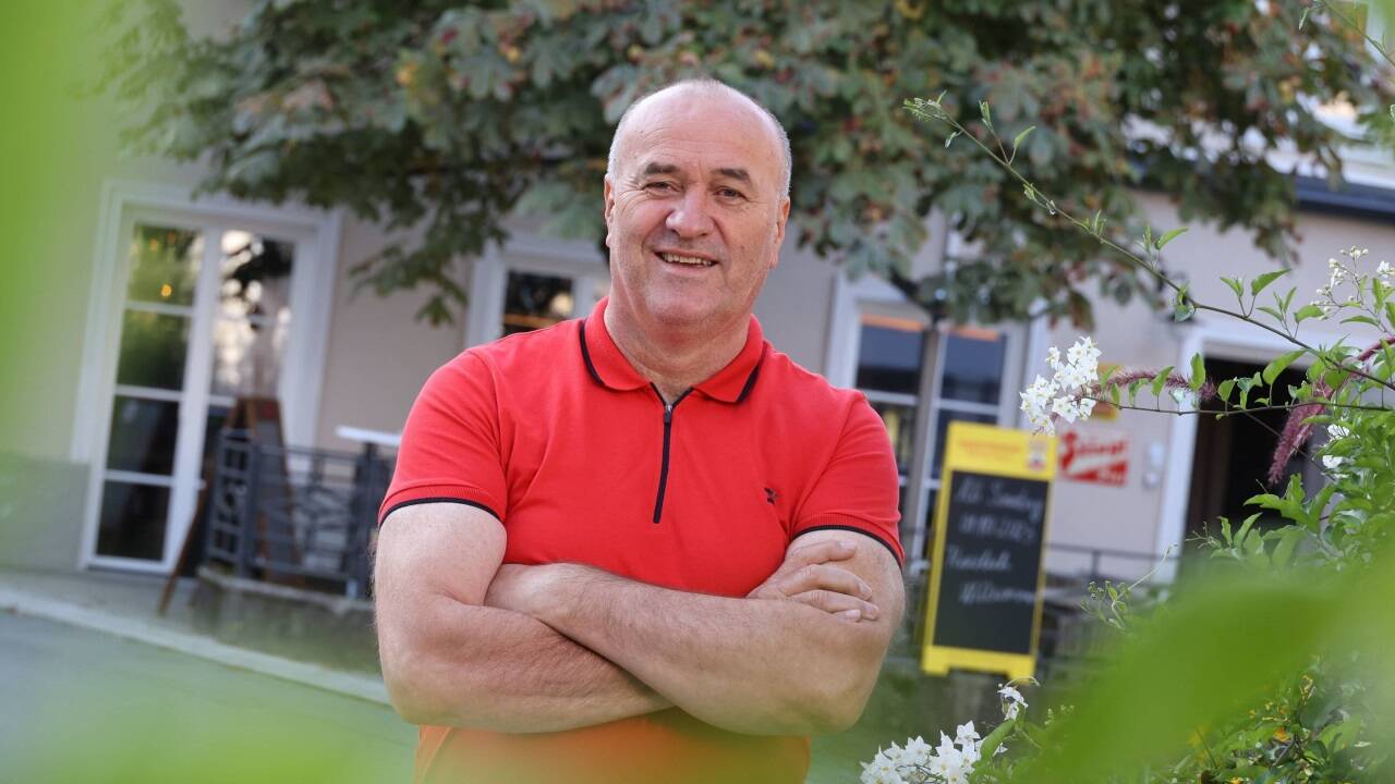 Petar Barukcic sperrt am Sonntag den Hofwirt in Seekirchen auf. 