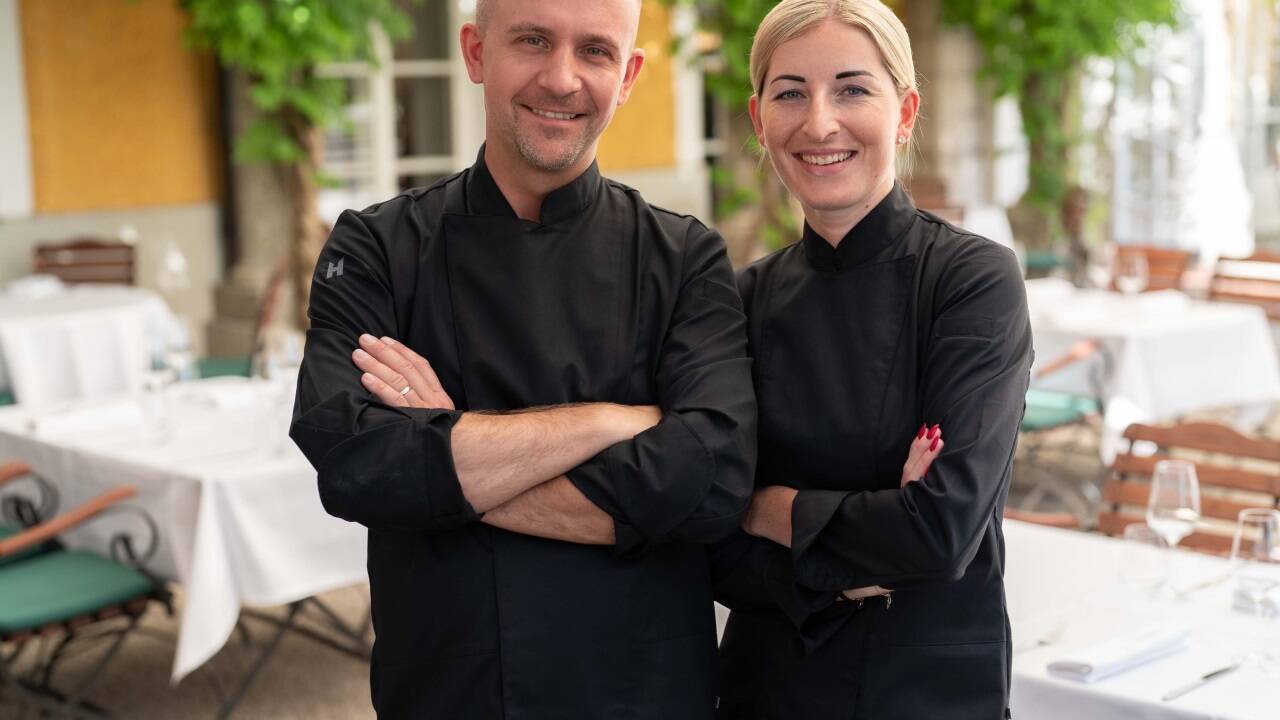 Ramona und Alexandra Merkel eröffnen demnächst ihr Restaurant im Gwandhaus. 