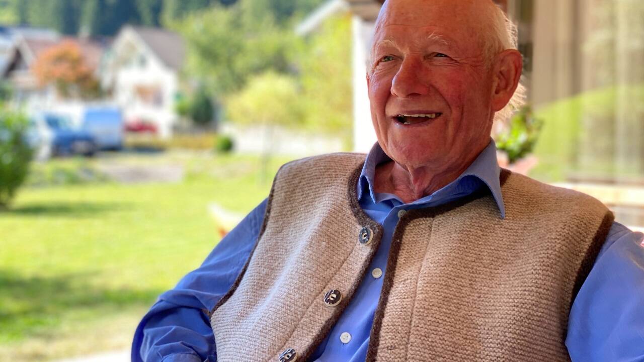 Wandern und Fotografieren gehören für Bernhard Ponemayr (86) jeden Tag dazu. 