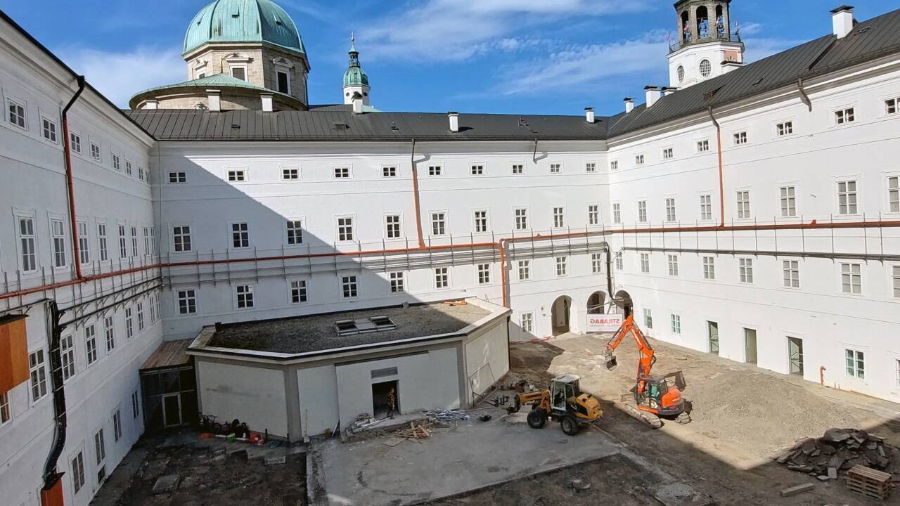 In der Neuen Residenz finden derzeit archäologische Grabungen statt. 