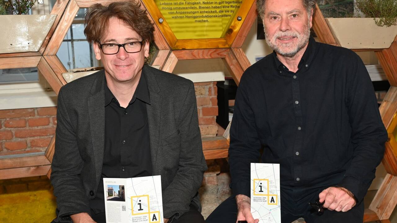 Stefan Netsch (FH Salzburg) und Roman Höllbacher (Initiative Architektur). 