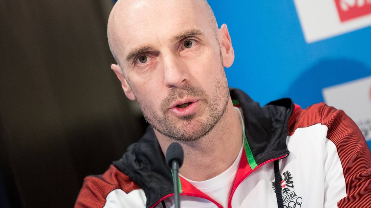 Kombinierer-Coach Christoph Eugen nimmt sich nach einem Schicksalsschlag eine Auszeit auf unbestimmte Zeit. Kombinierer-Coach Christoph Eugen nimmt sich nach einem Schicksalsschlag eine Auszeit auf unbestimmte Zeit.