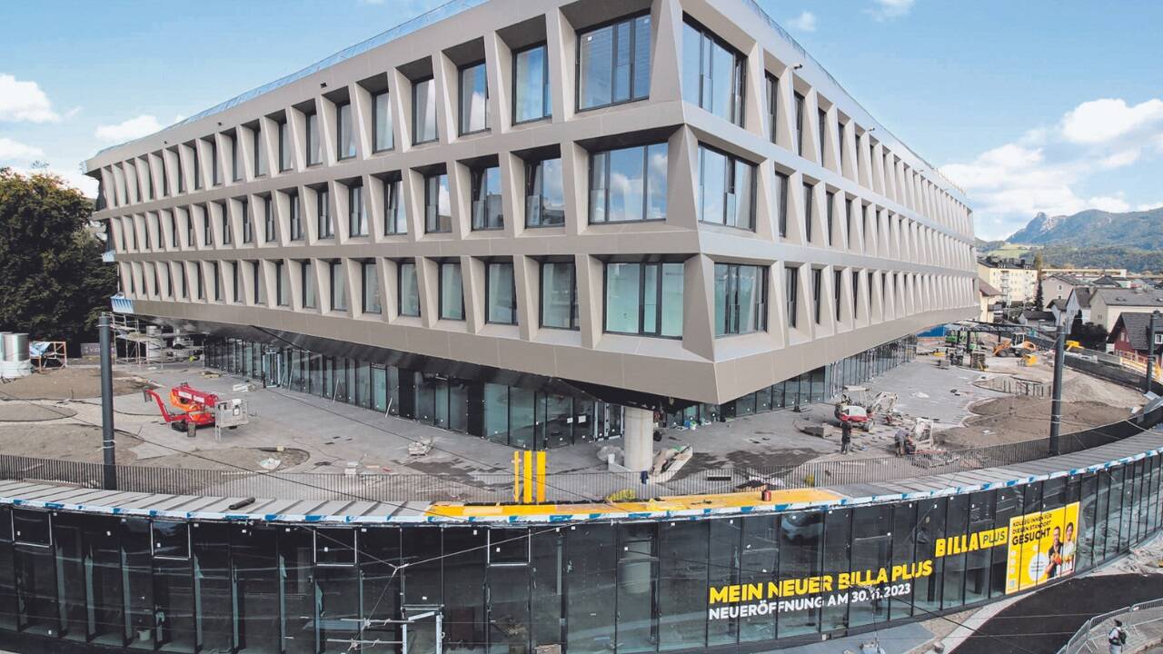 Billa plus, die AMS-Regionalstelle Salzburg-Stadt, die Lebenshilfe sowie Pro Juventute sind einige der Mieter im NVZ Itzling.  