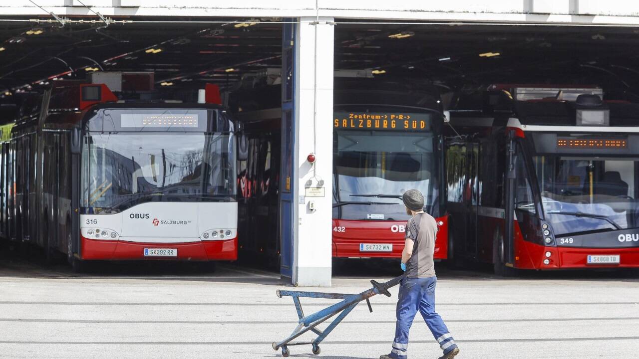 Die Obus-Remise in der Alpenstraße.  