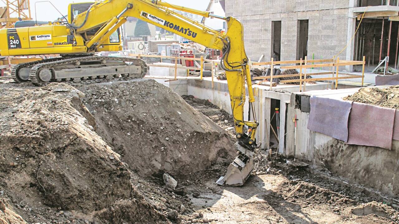 Bodenaushub gilt in Österreich derzeit als Abfall. 